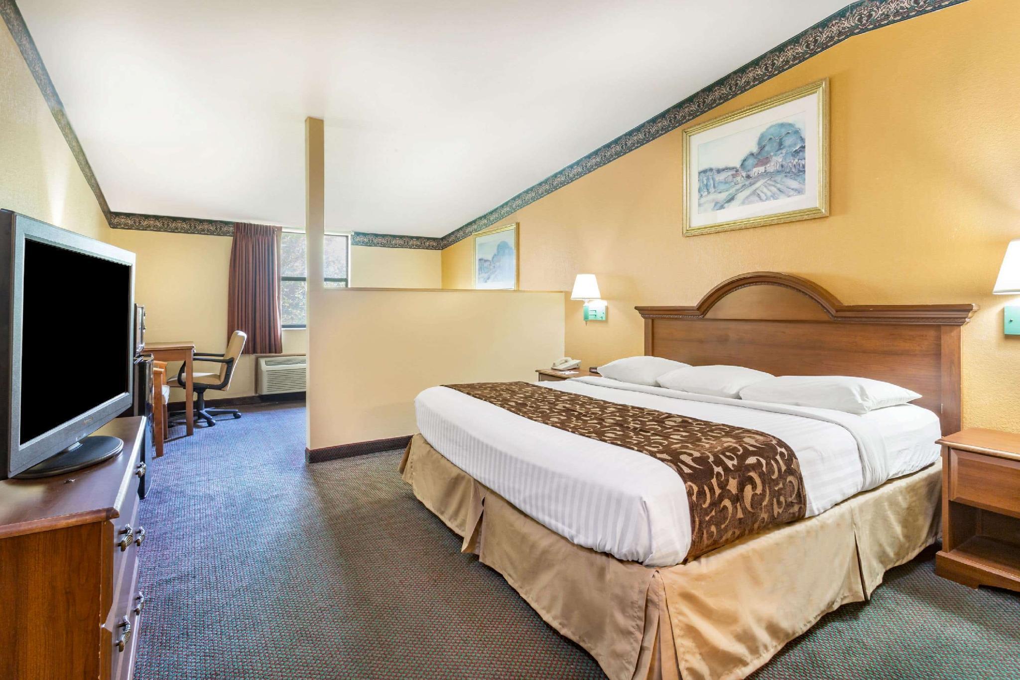 Howard Johnson By Wyndham Lake City Luaran gambar